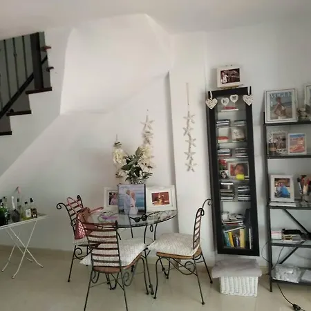 Prázdninový dům Maison En Duplex & Rooftop