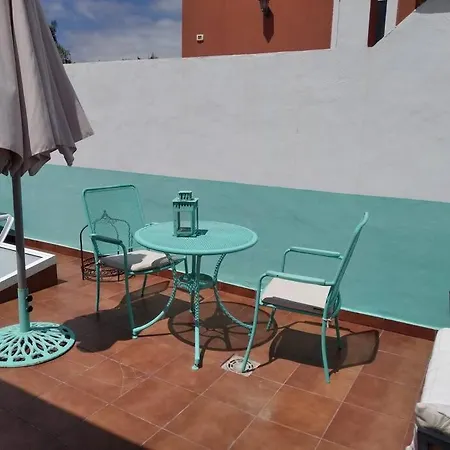 Maison En Duplex & Rooftop Holiday home
