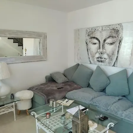 Maison En Duplex & Rooftop Holiday home