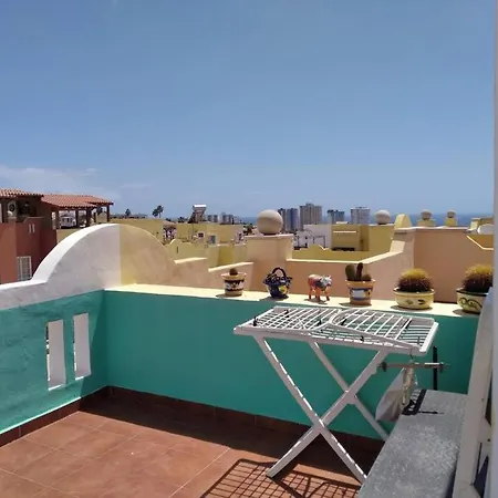 Maison En Duplex & Rooftop Holiday home Callao Salvaje